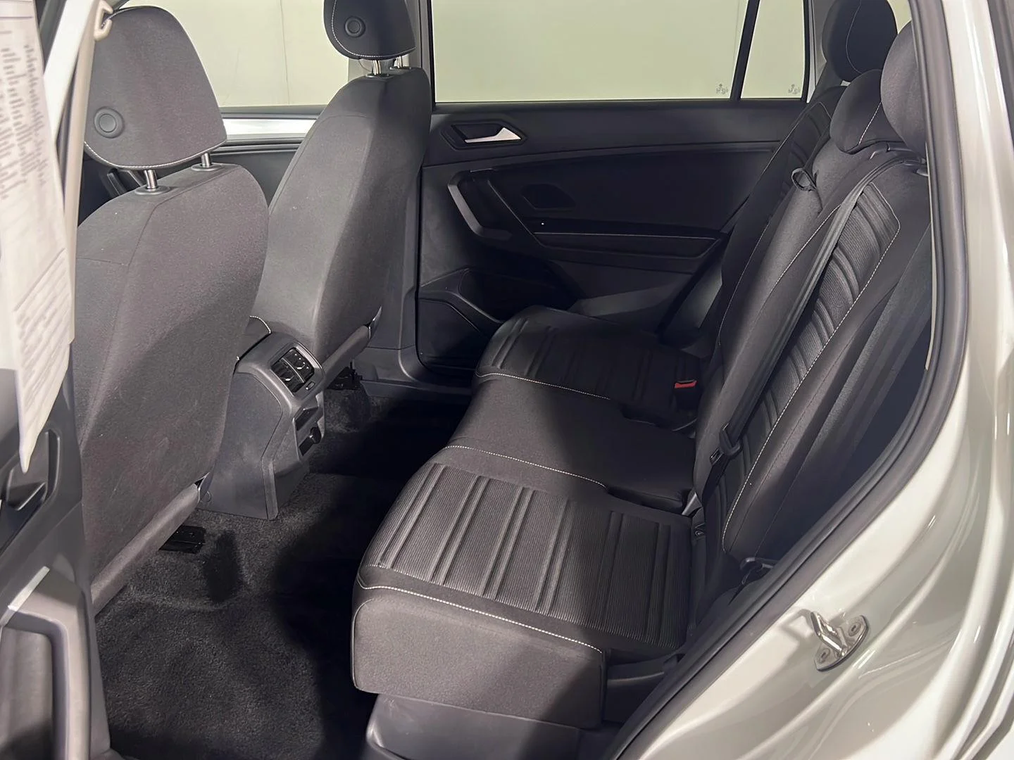 Used 2024 Pure White Volkswagen S image 21