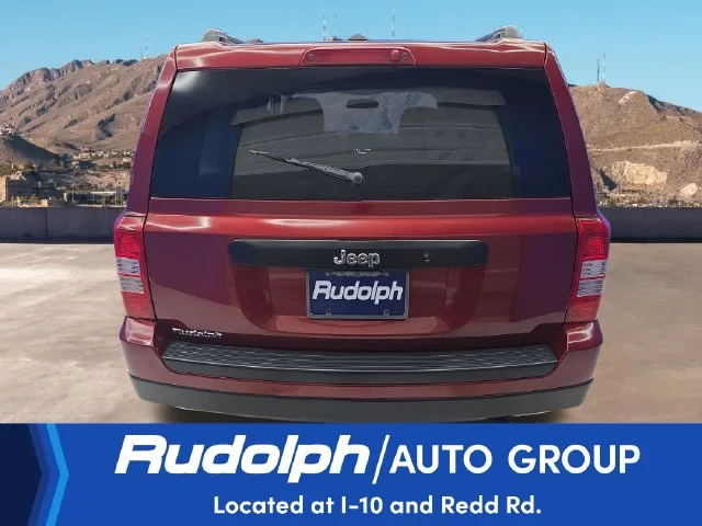 Used 2017 Red Jeep Sport image 4