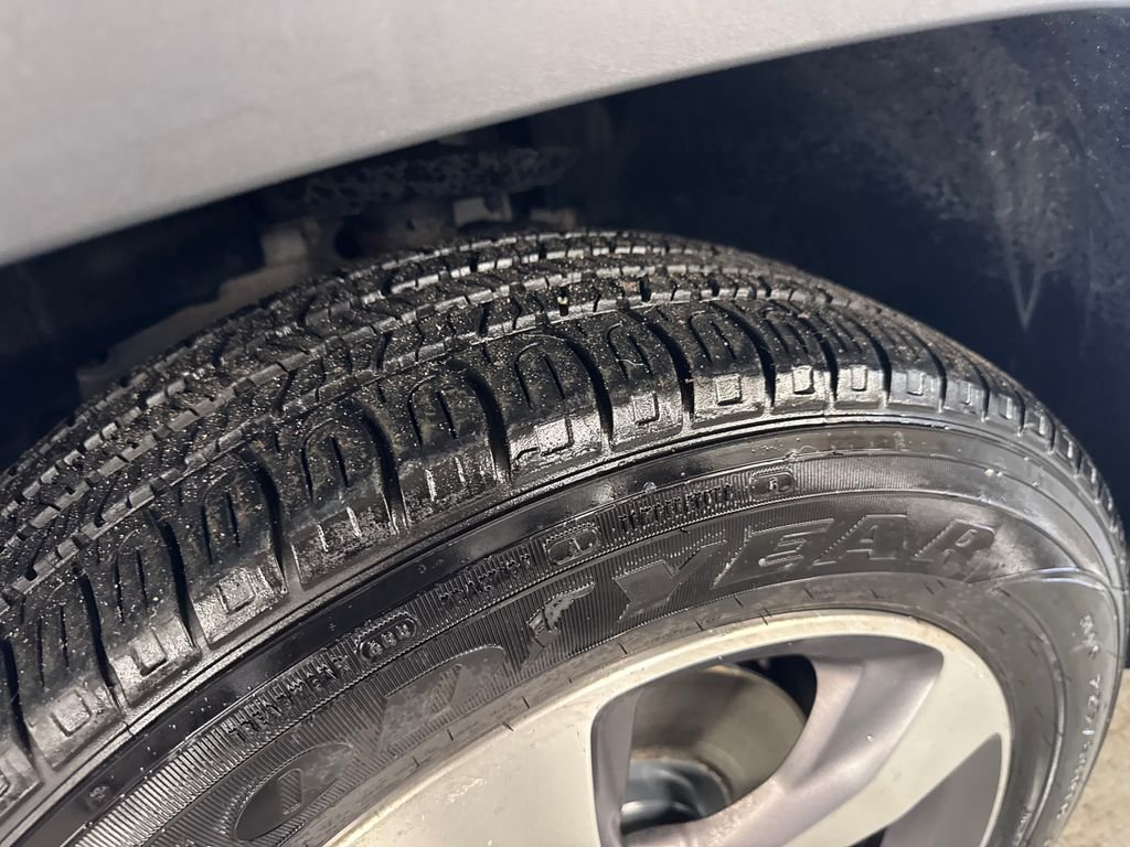 Used 2020 Gray Jeep Limited image 12