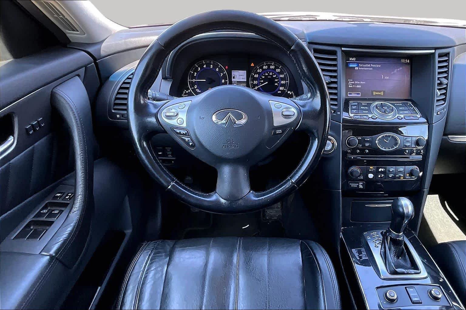 Pre-Owned 2014 INFINITI QX70