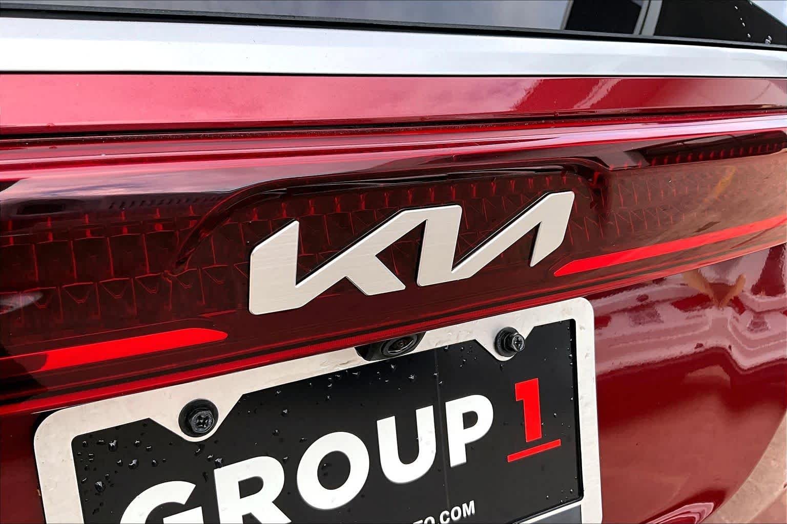Used 2024 Flare Red Kia LX image 10