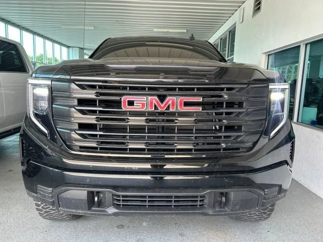 Used 2026 Onyx Black GMC Pro image 2