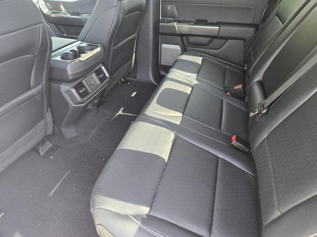 New 2026 Star White Metallic Tri-Coat Ford Lariat® image 38