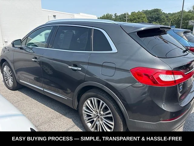 Used 2018 Gray Lincoln Reserve image 6