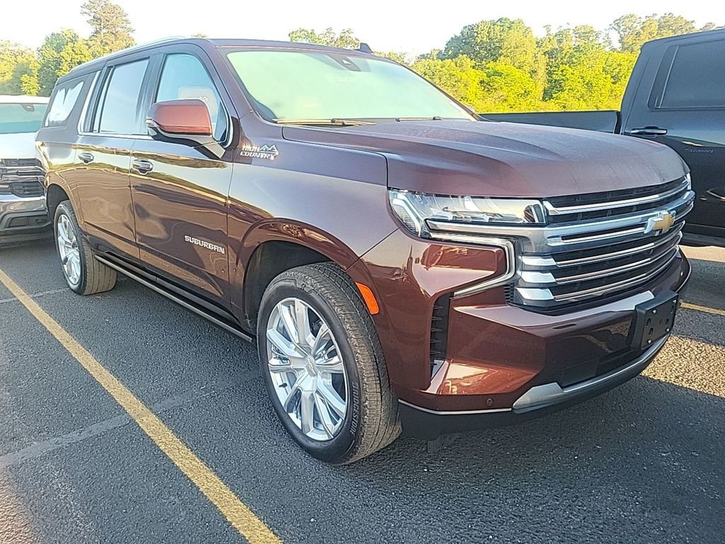 2022 Chevrolet Suburban 4WD 1500 High Country's photo