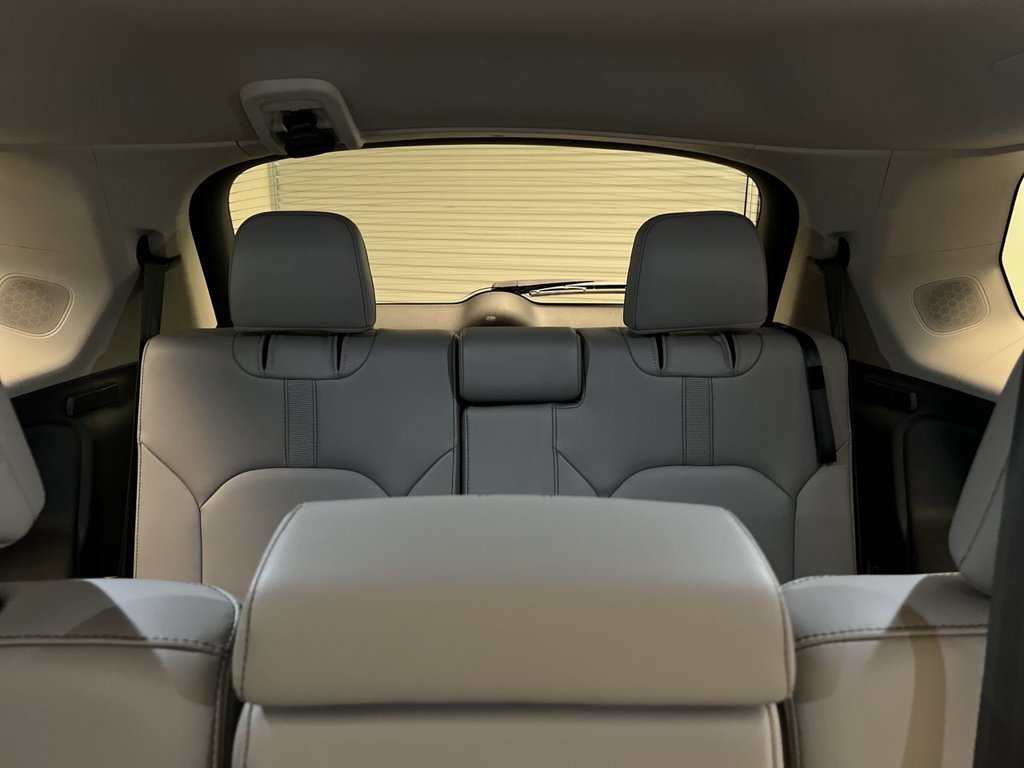 2024 Honda Pilot Touring - Photo 24