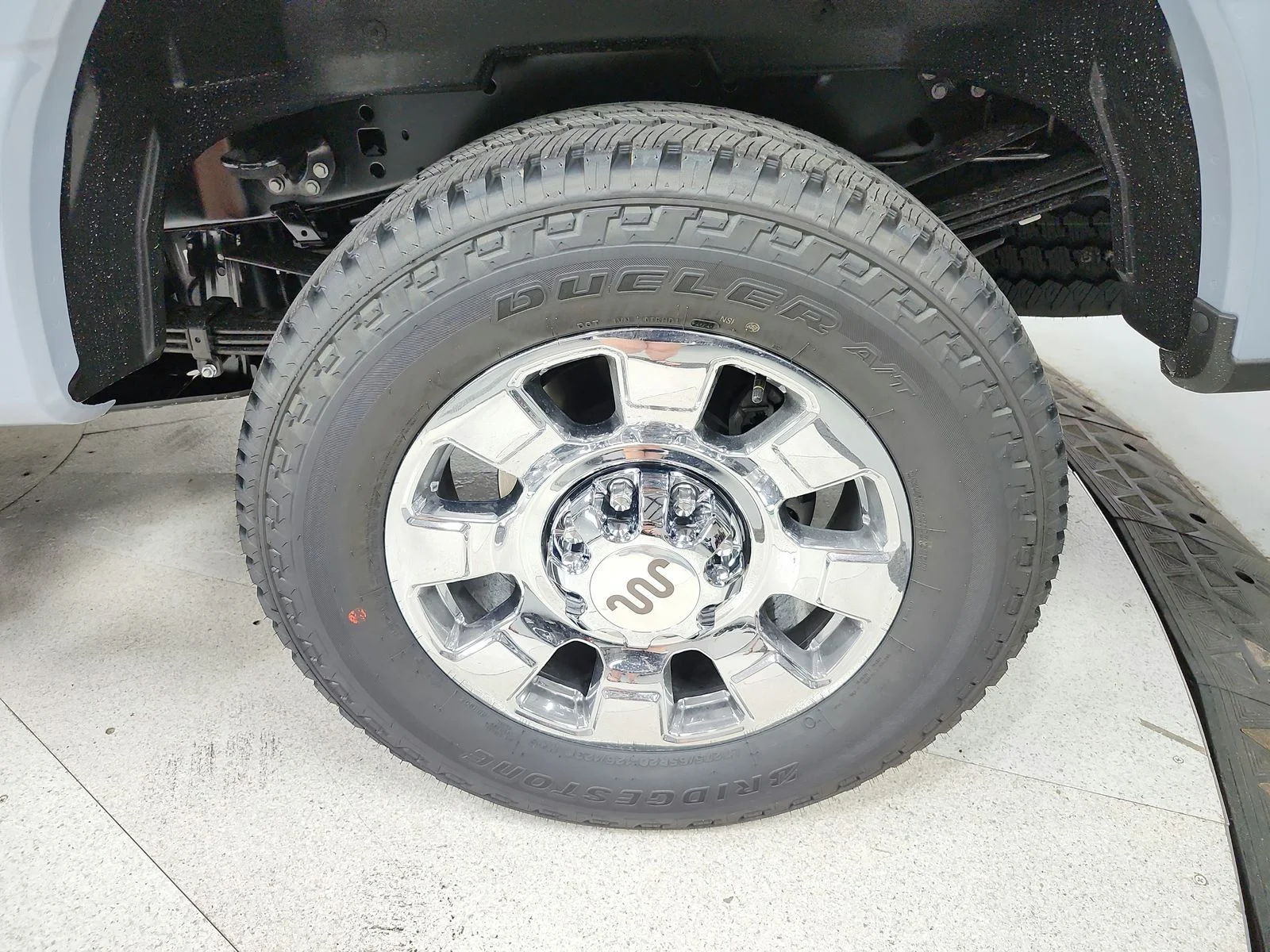 New 2026 Glacier Gray Metallic Tri-Coat Ford F-250® King Ranch® image 52