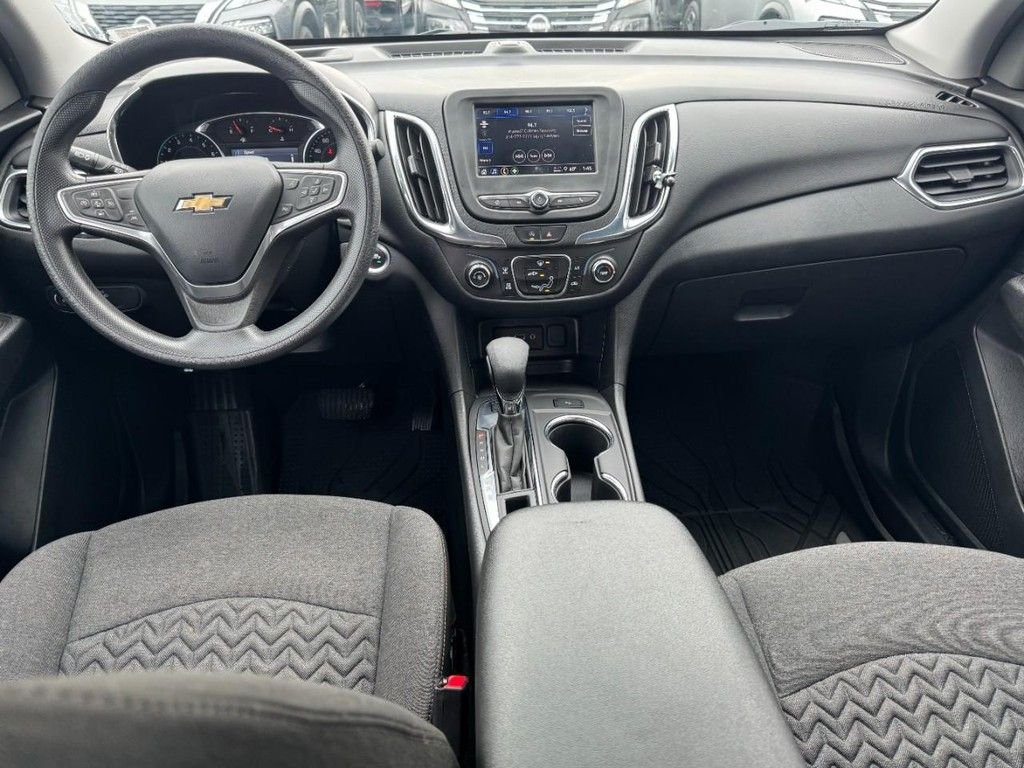 Used 2023 White Chevrolet LT image 10