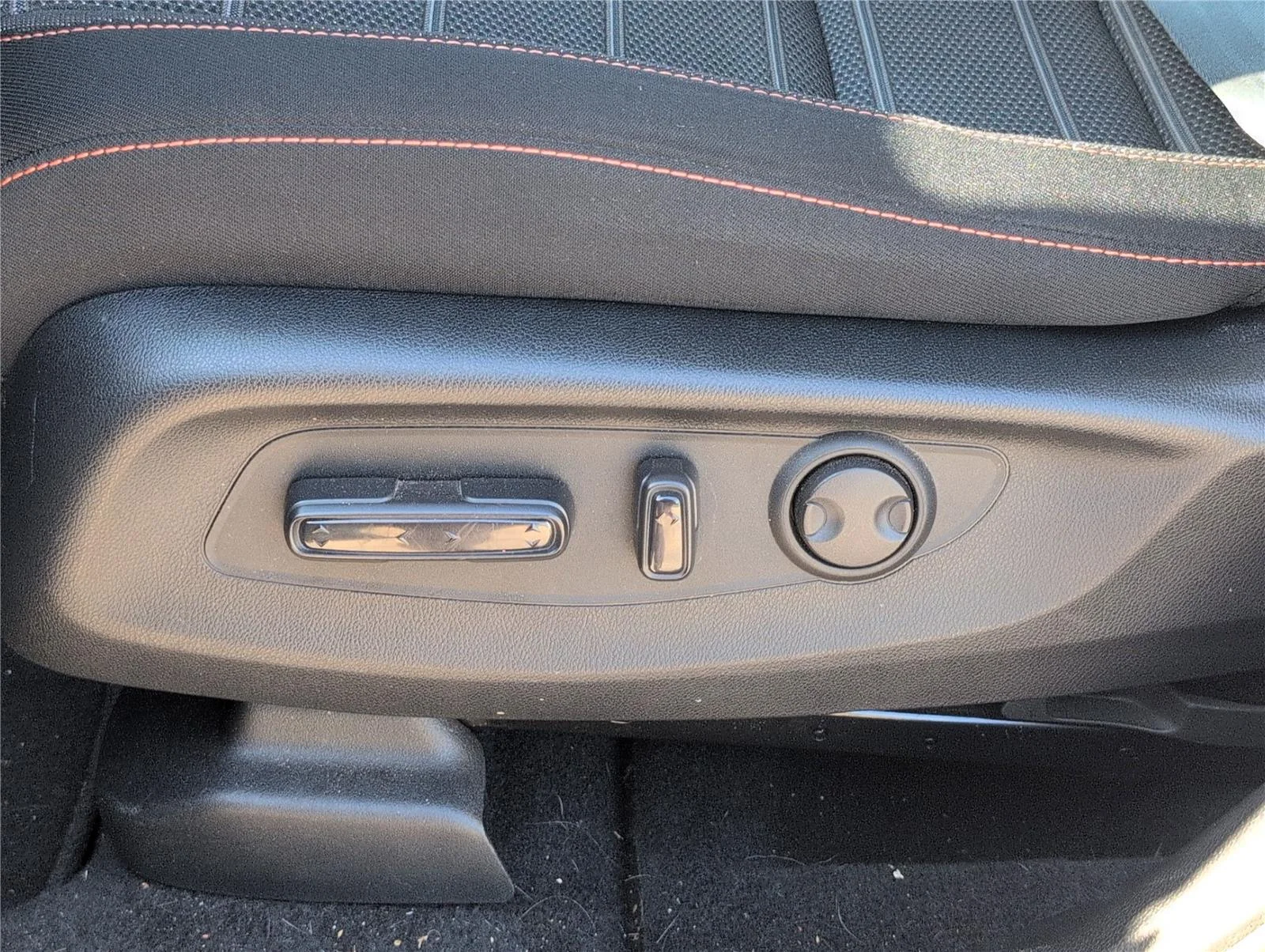 Used 2024 Meteorite Gray Metallic Honda Sport image 15