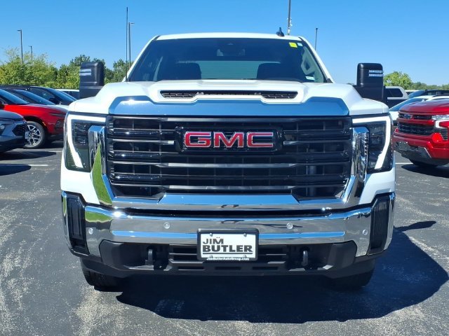 Used 2026 Summit White GMC Pro image 24