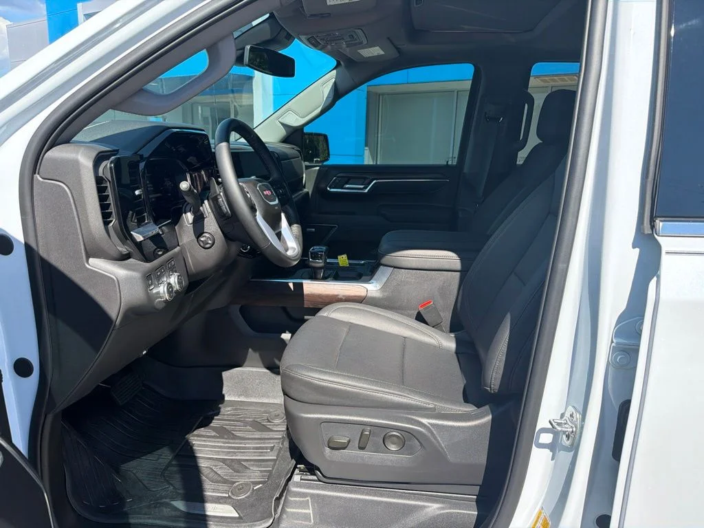 Used 2026 White GMC SLT image 12