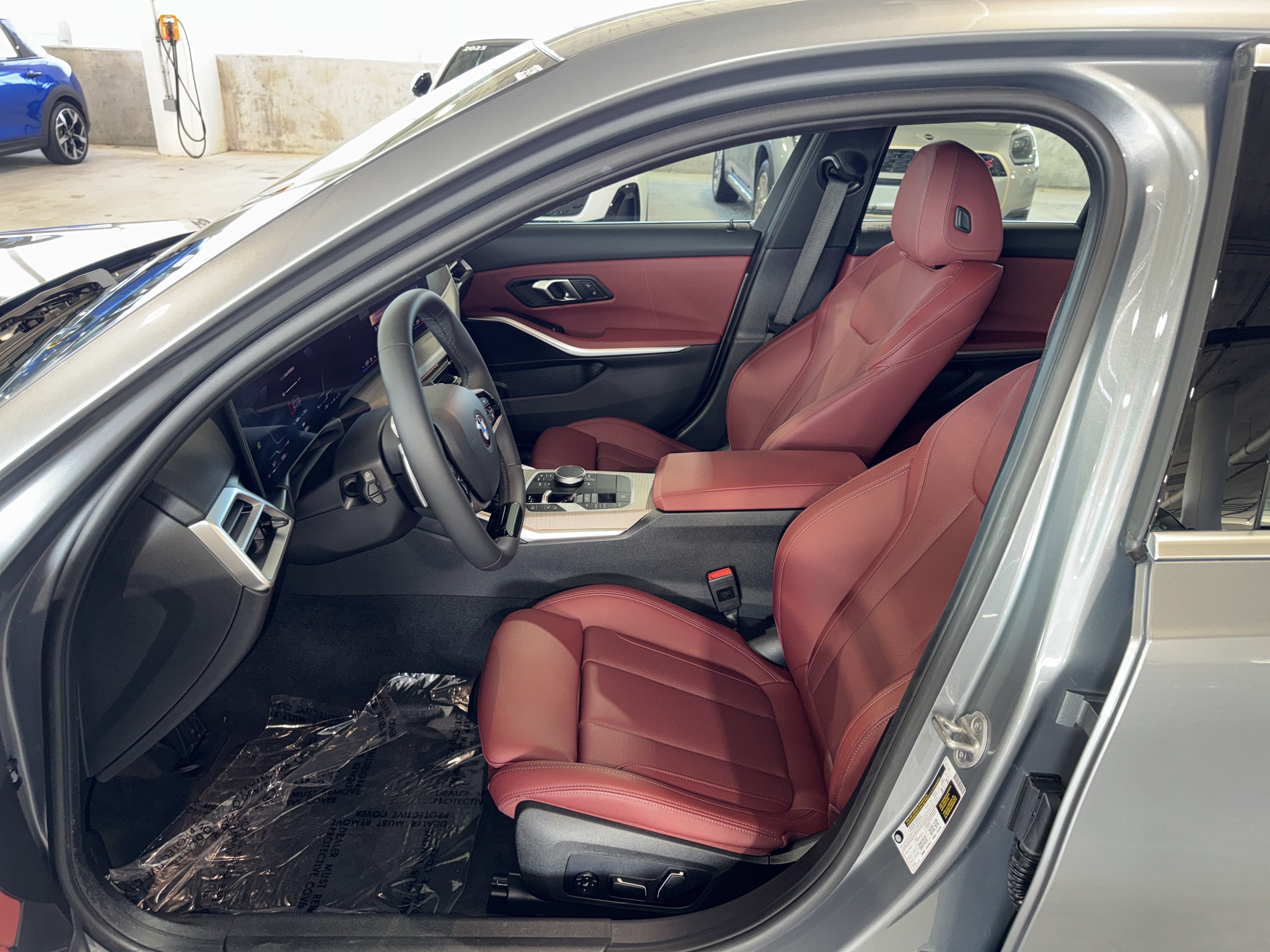Used 2025 Skyscraper Grey Metallic BMW 330i image 19