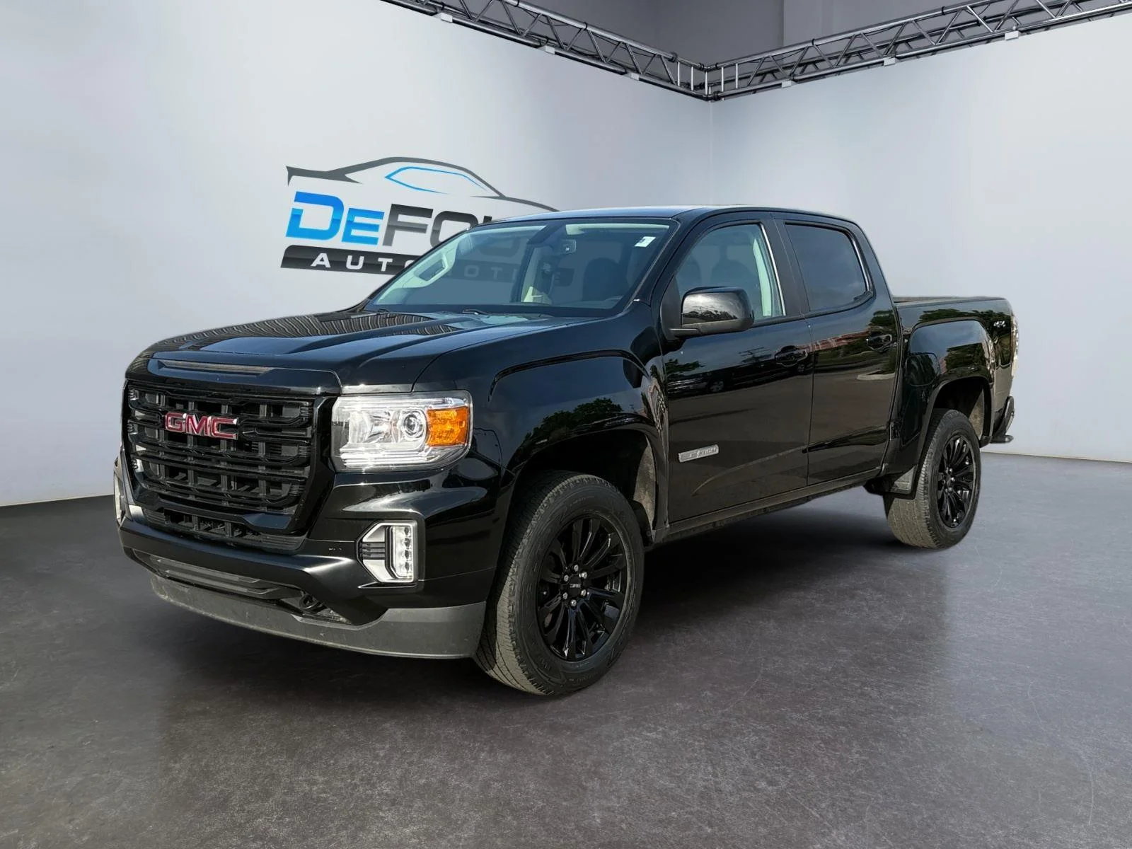 Used 2022 Onyx Black GMC Elevation image 7