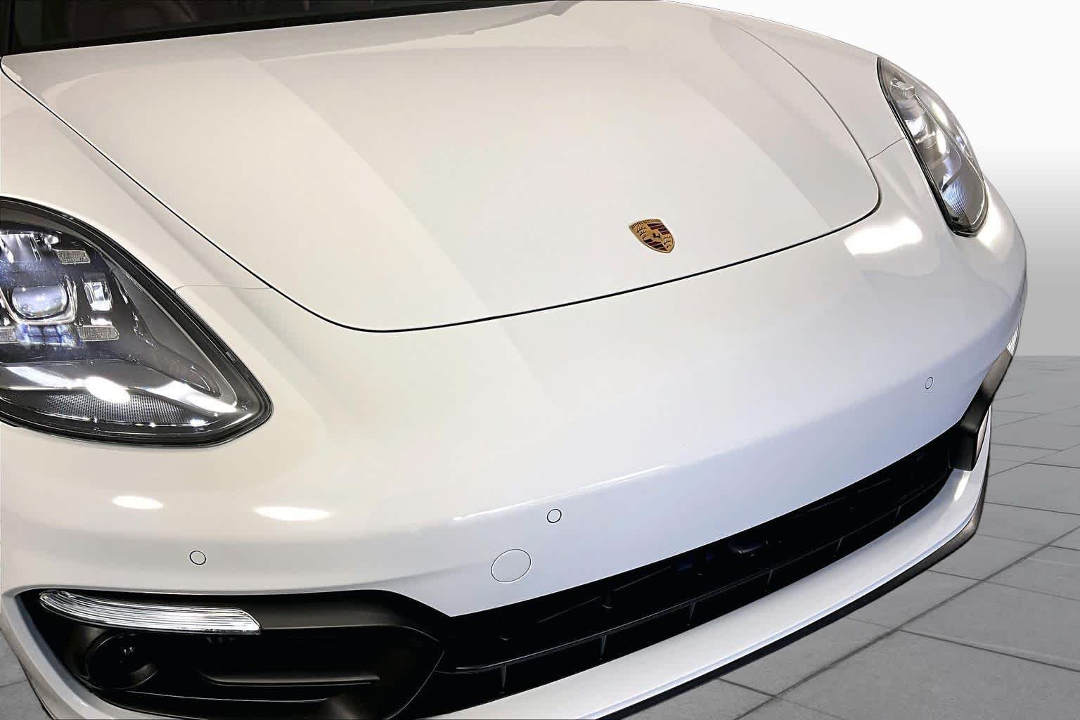 Used 2021 Carrara White Metallic Porsche 4S E-Hybrid image 28