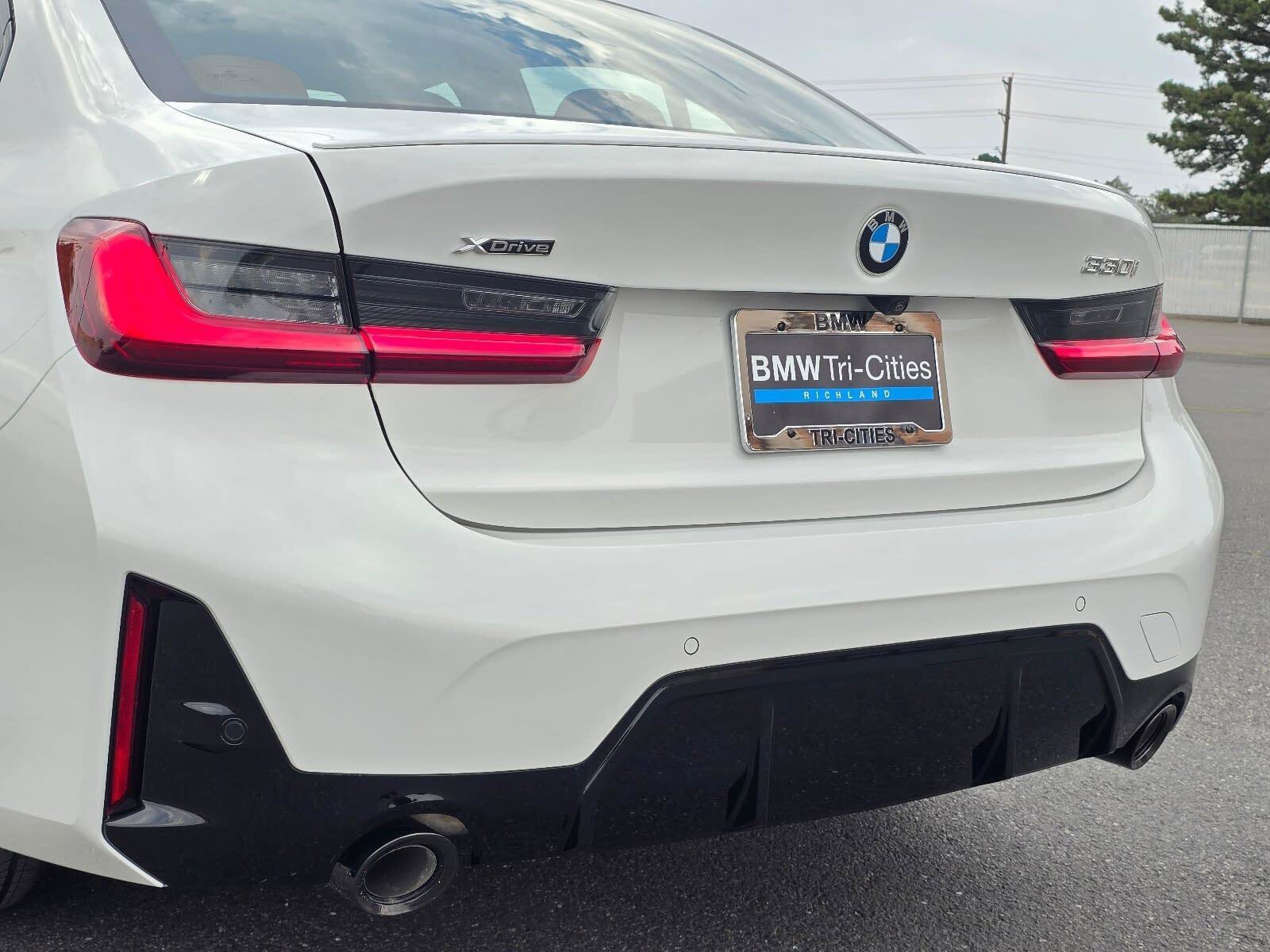 New 2026 Alpine White BMW 330i NA xDrive image 7