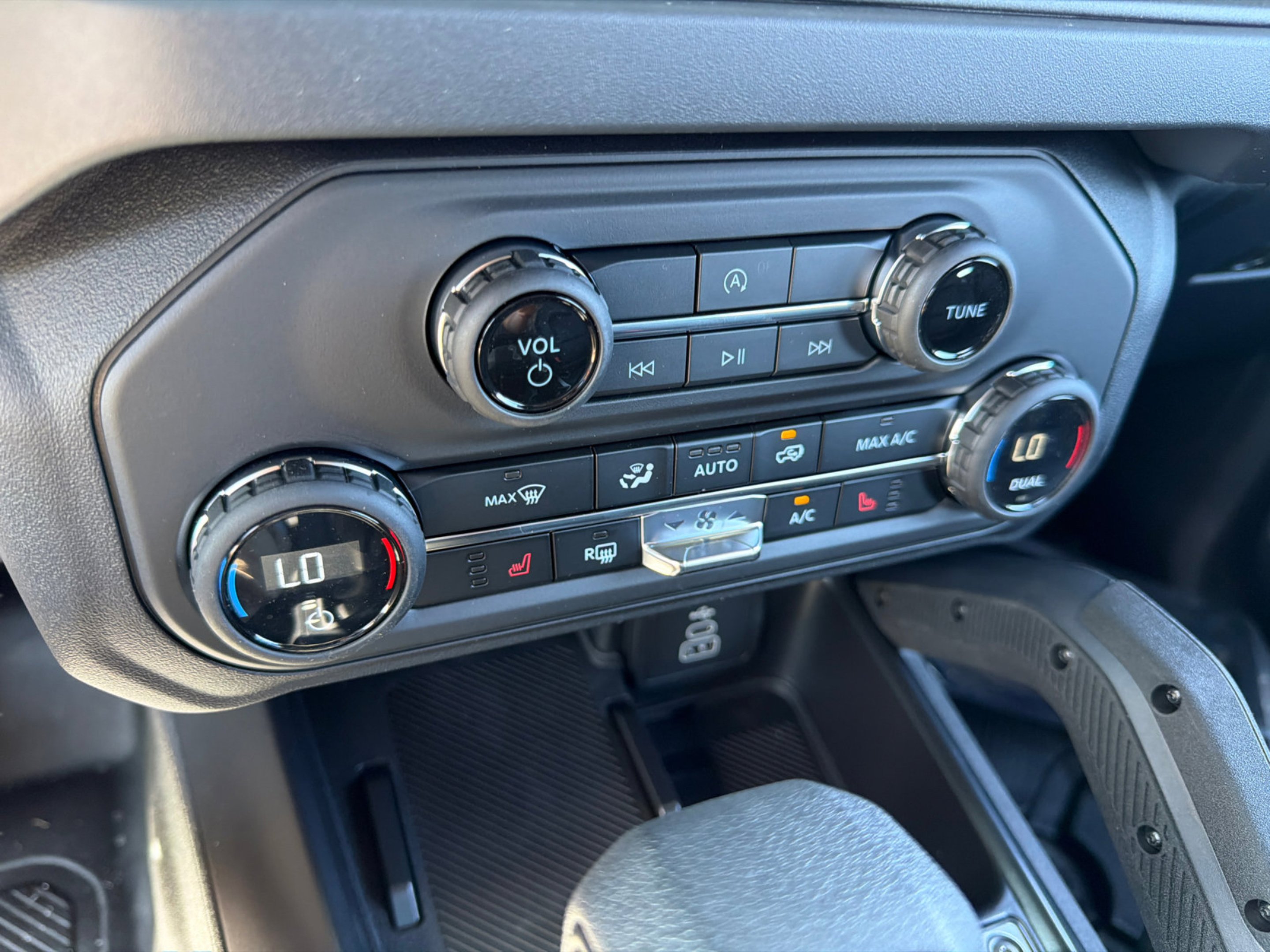 New 2026 Oxford White Ford Big Bend® image 27