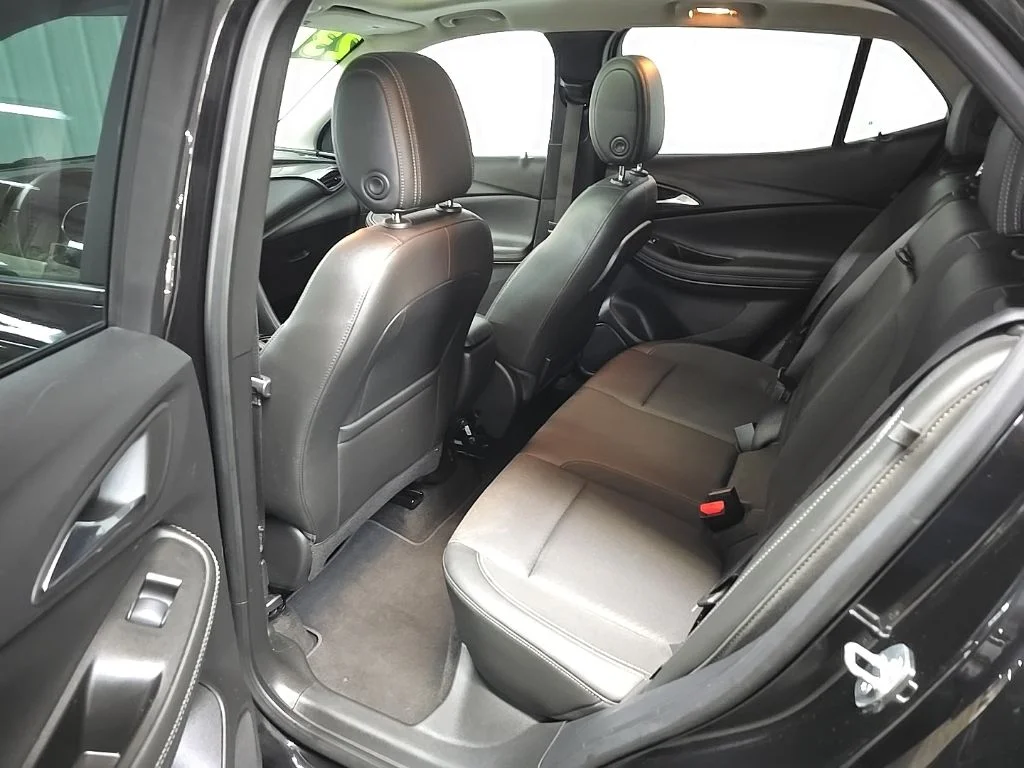 Used 2023 Black Buick Select image 31