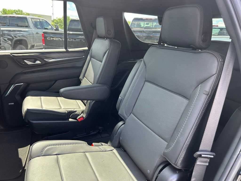 Used 2024 Onyx Black GMC Denali image 42