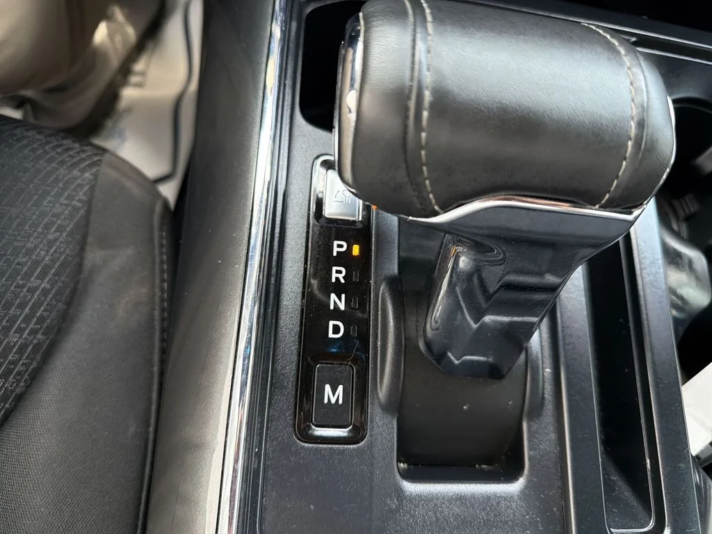 Used 2022 White Ford XLT image 25