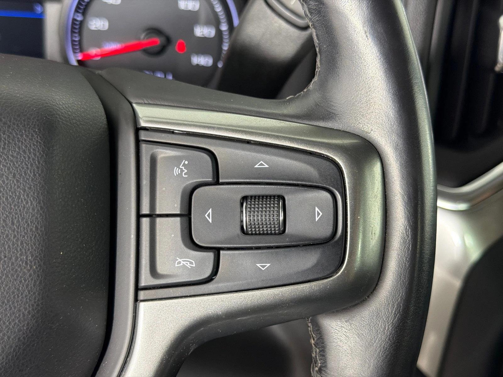 Used 2019 Cajun Red Tintcoat Chevrolet LTZ image 25
