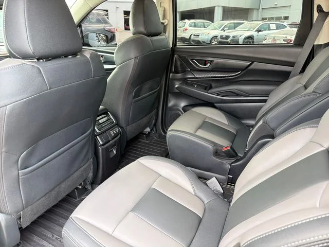 Used 2022 Blue Subaru Onyx Edition image 21