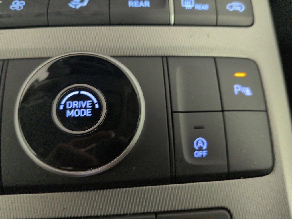 Used 2022 Red Hyundai SEL image 37