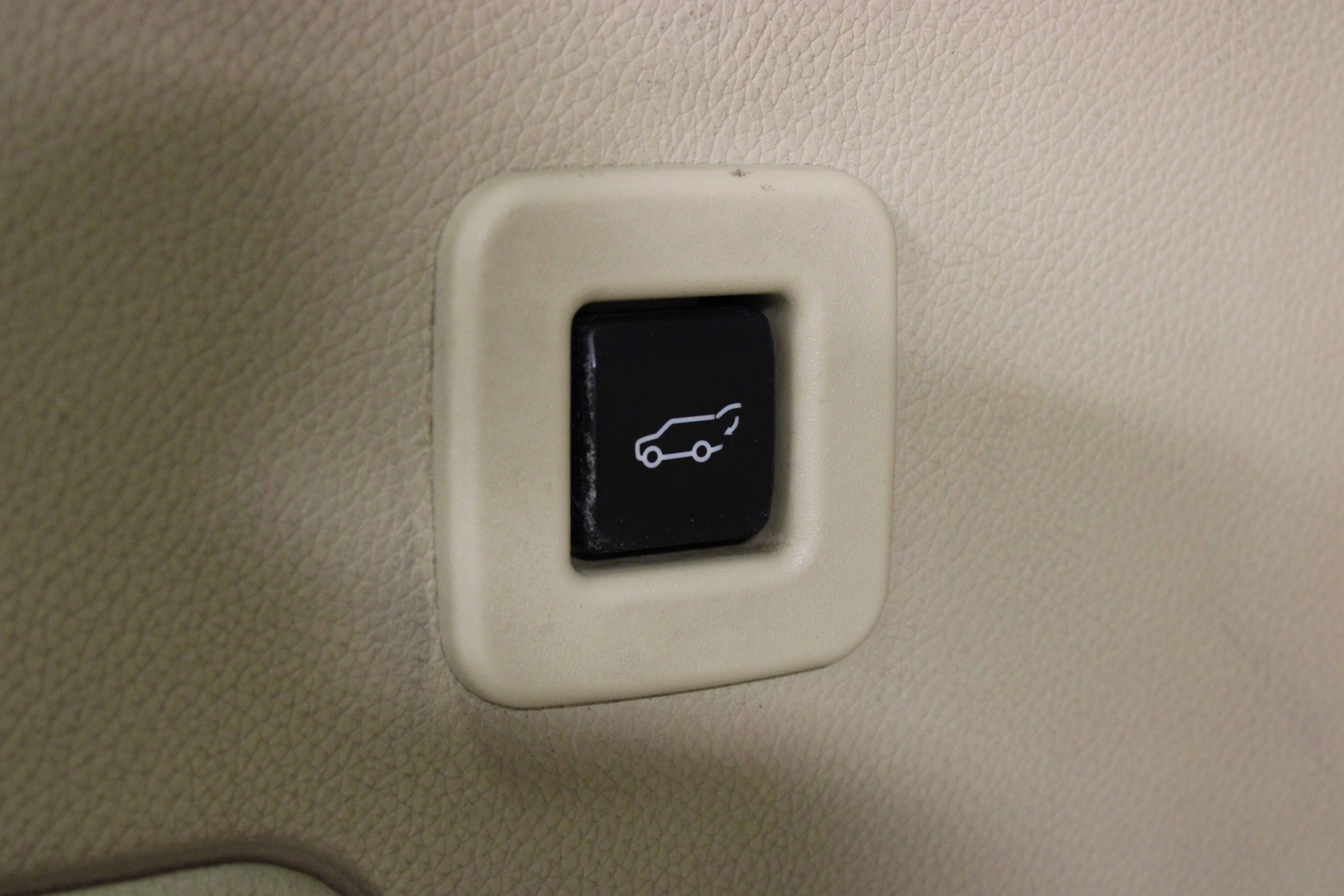 Used 2017 Blue Ford XLT image 15