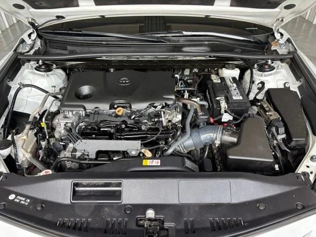 Used 2023 White Toyota SE image 28