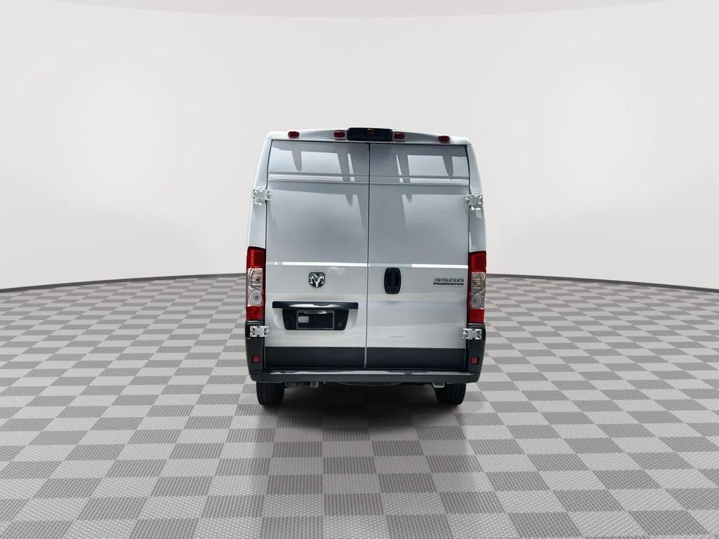 Used 2025 White Ram High Roof image 7