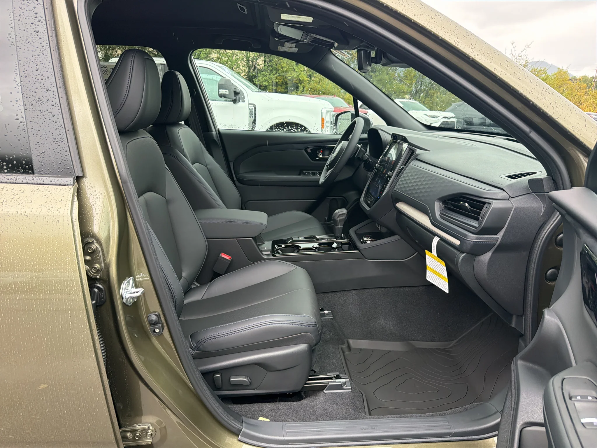 New 2026 AUTUMN GREEN METALLIC Subaru Limited Hybrid image 14