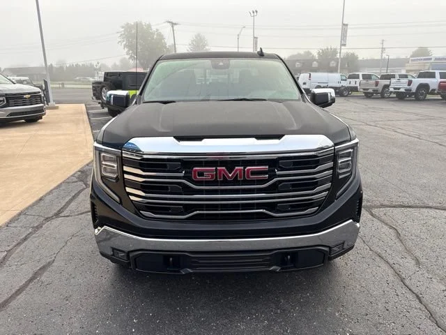 2026 GMC Sierra 1500 SLT - Photo 11