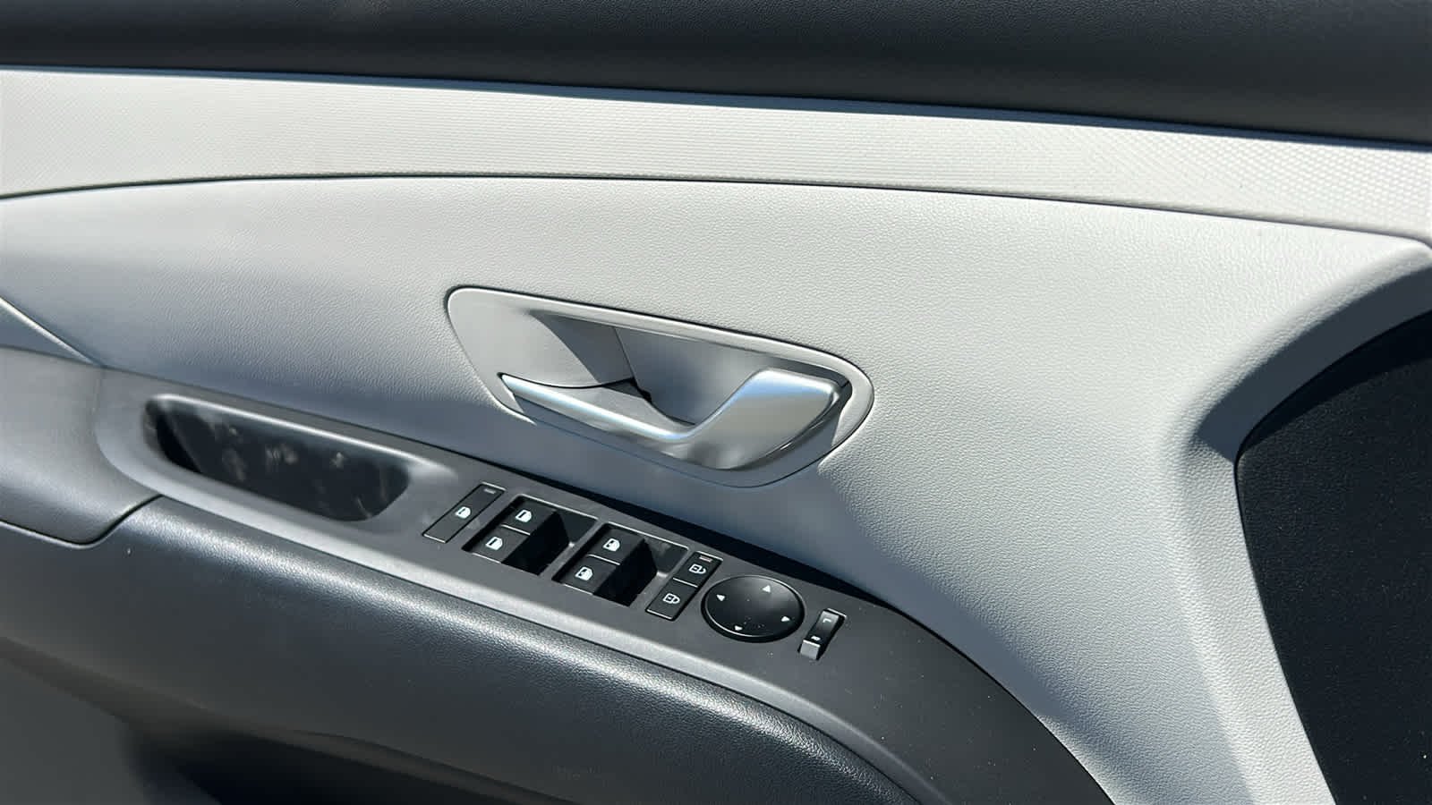 New 2026 Ecotronic Gray Hyundai SEL AWD image 22