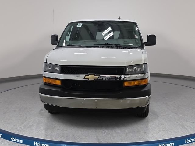 Used 2022 White Chevrolet LT image 3