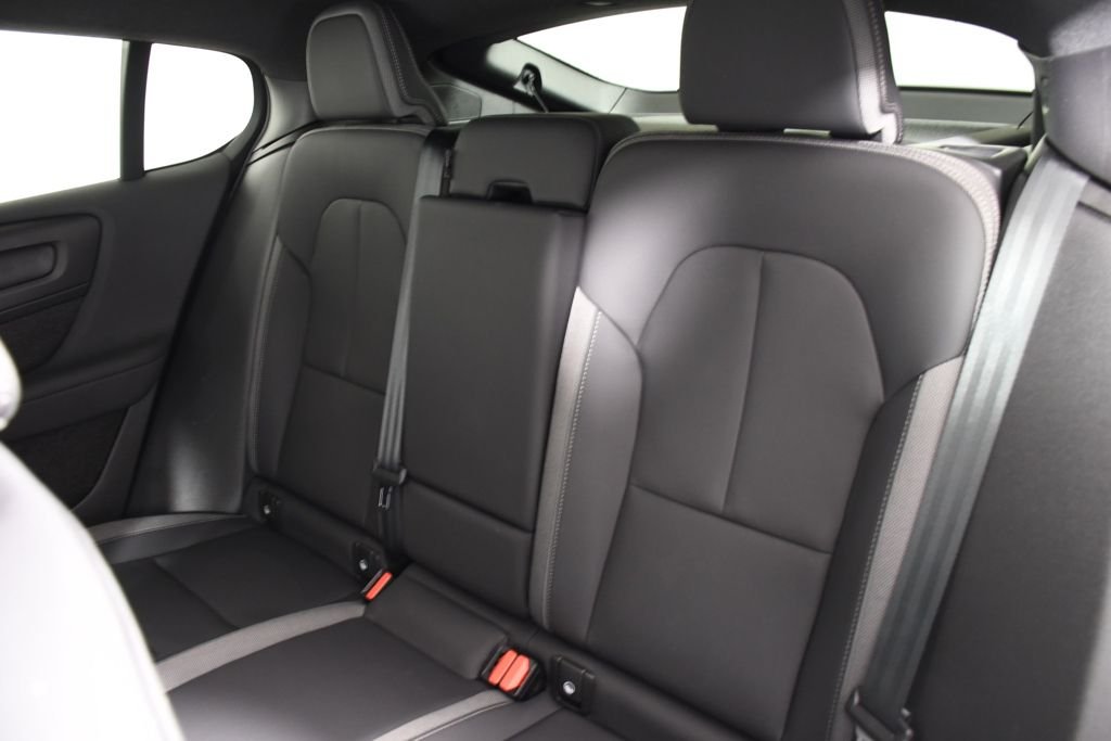 Used 2023 Silver Dawn Metallic Volvo Twin Core image 28