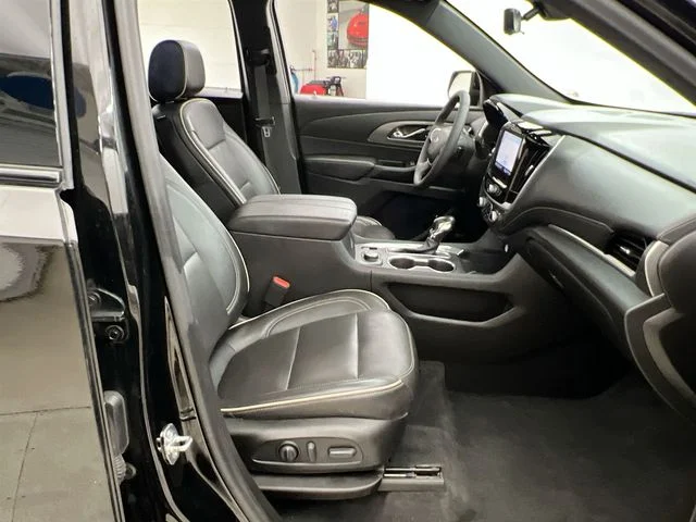 2022 Chevrolet Traverse Premier - Photo 15