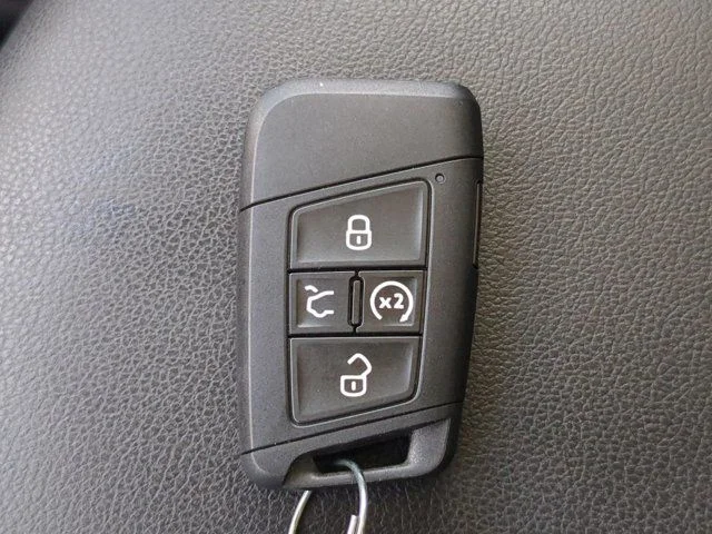 Certified Used 2024 Gray Volkswagen 2.0T SE image 29