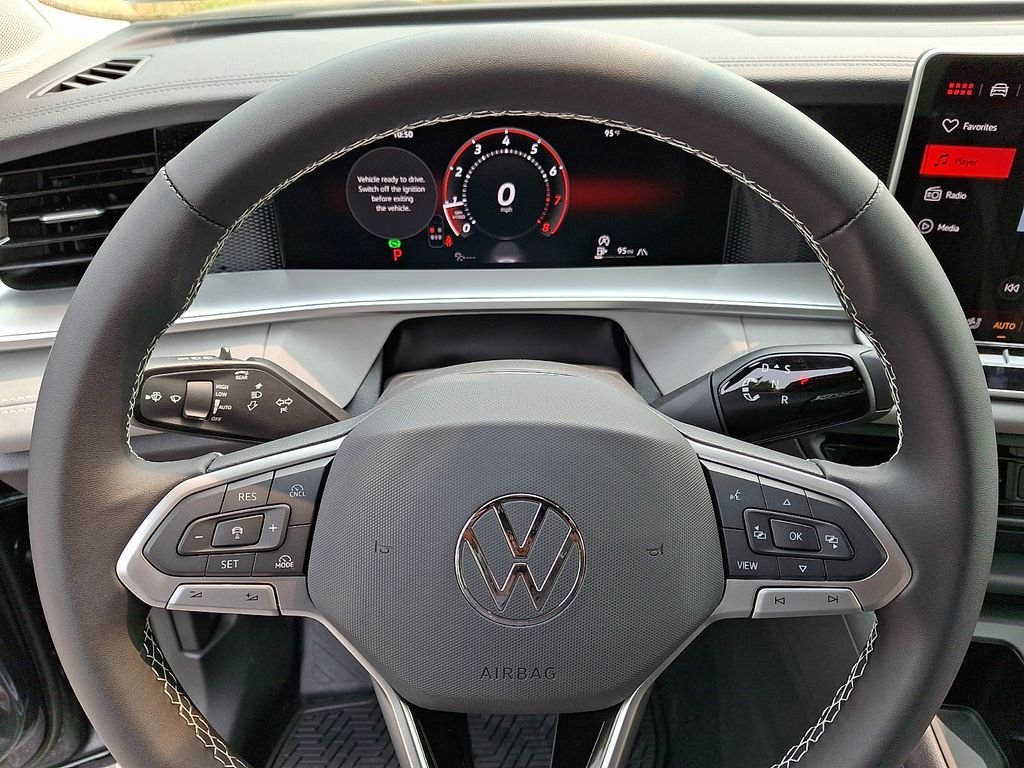 New 2026 Gray Volkswagen 2.0T SE image 10