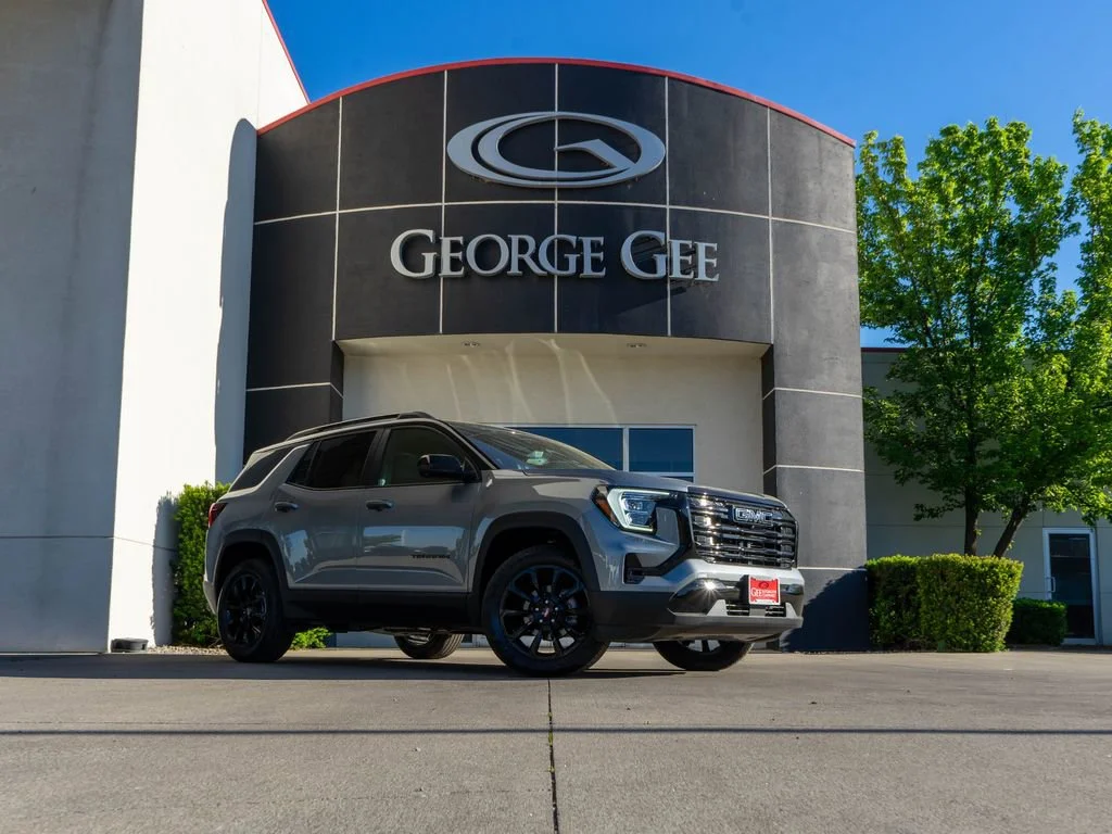 2026 GMC Terrain Elevation AWD's photo