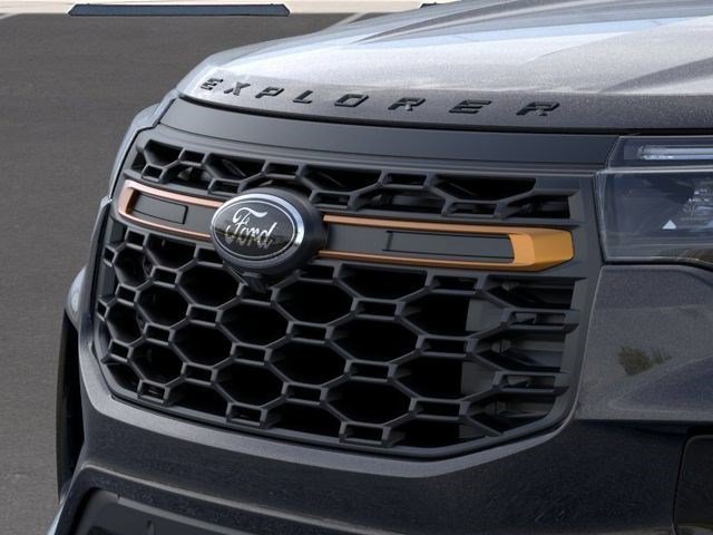 New 2026 Agate Black Metallic Ford Tremor image 19