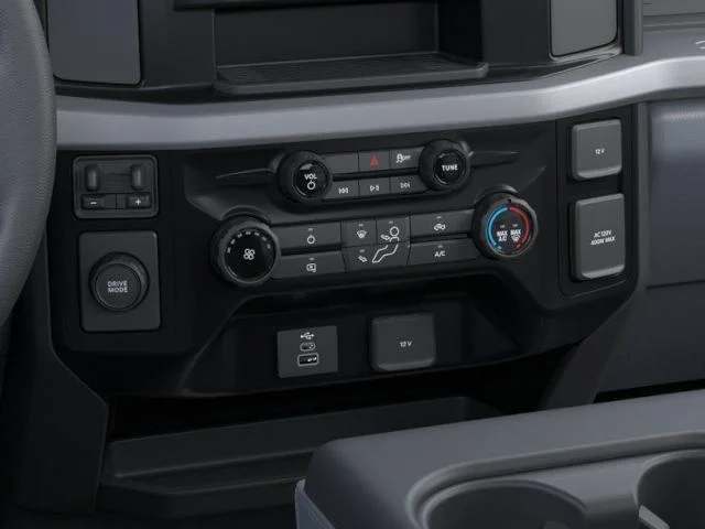 New 2026 Oxford White Ford F-550® XL image 37