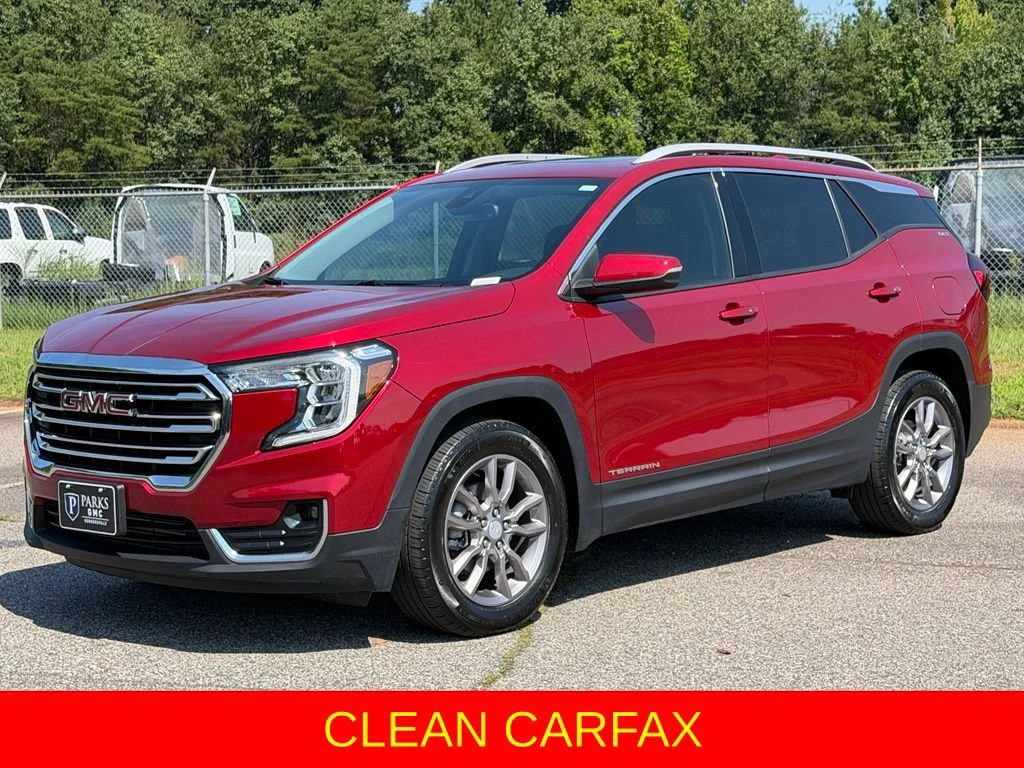 Used 2023 VOLCANIC RED TINTCOAT GMC SLT image 5