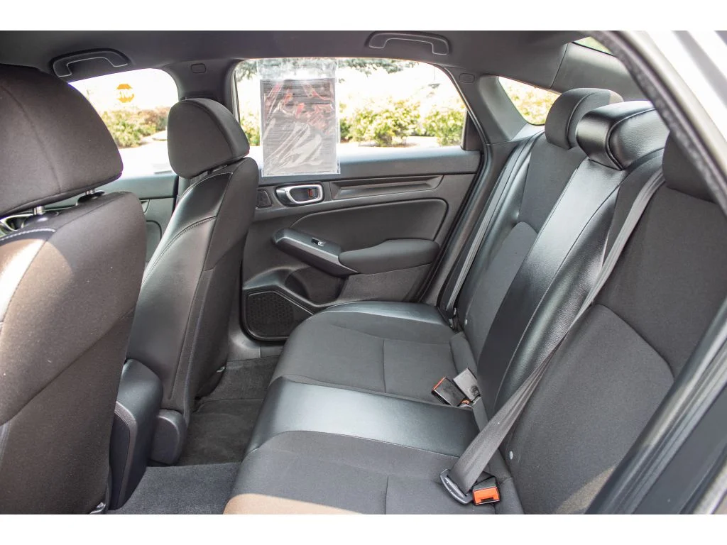 Used 2024 Lunar Silver Metallic Honda Sport image 17