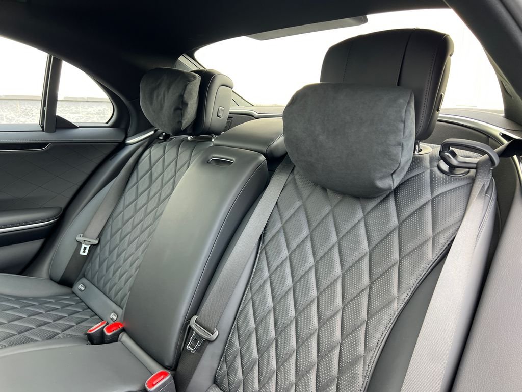 Certified Used 2022  Mercedes-Benz S 580 image 25