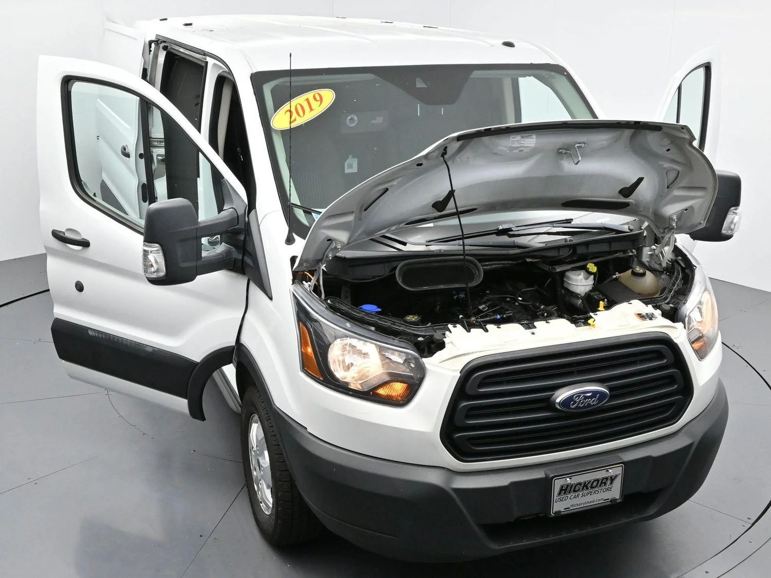 Used 2019  Ford 250 image 42