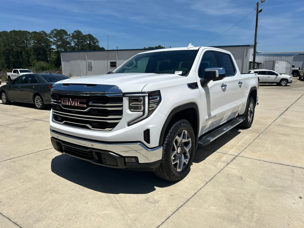 New 2026 Summit White GMC SLT image 5