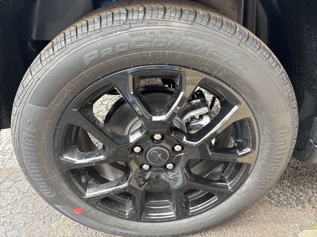New 2026 Hydro Blue Pearlcoat Jeep Latitude image 29
