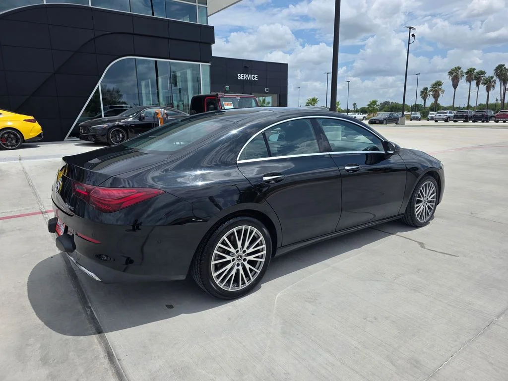 Used 2025 Black Mercedes-Benz CLA 250 image 7