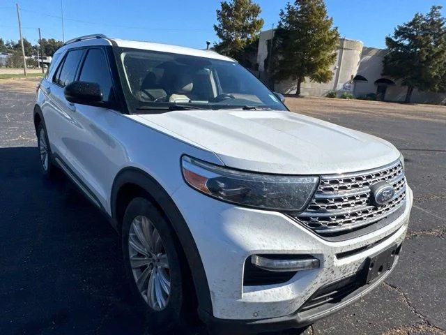Used 2020 White Ford Limited image 2