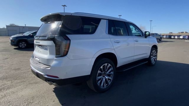 Certified Used 2025 Iridescent Pearl Tricoat Chevrolet High Country image 8