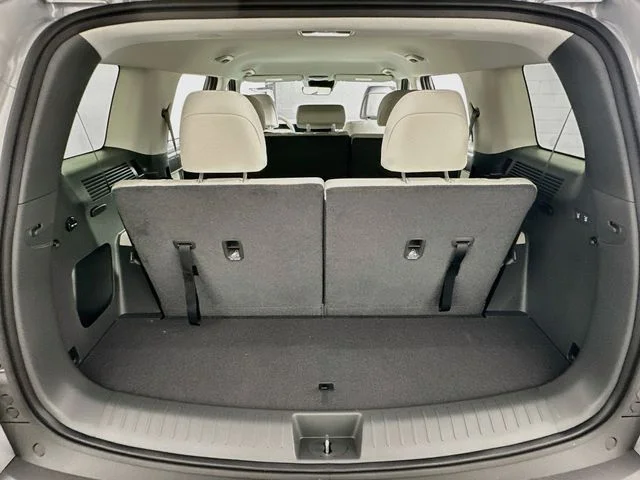 New 2027 Hyundai SANTA FE SEL